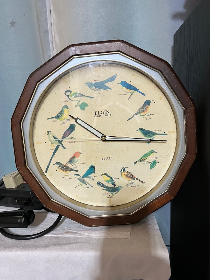 Elgin singing bird wall clock, Furniture & Home Living, Home Decor