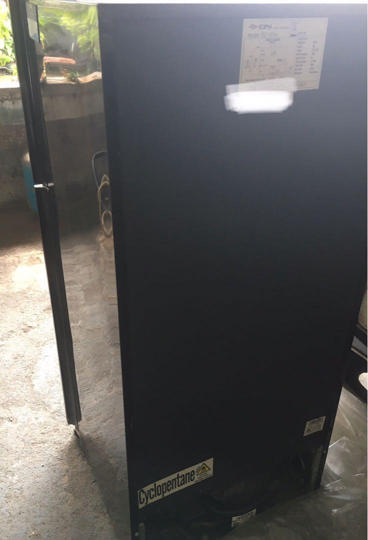 Ezy Ez 127 4 5 Cu Ft Refrigerator TV Home Appliances Kitchen Ezy Ez 127 4 5 Cu Ft Refrigerator TV Home Appliances Kitchen