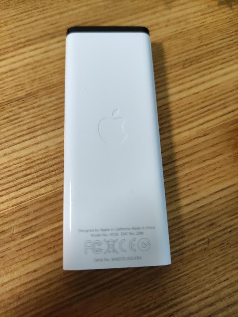 IMac Controller （分類：桌上電腦）位於 Hong Kong。 由 kw-wee 提交（商品編號 1178549684，圖片 2）。簡介： Old iMac remote controler as shown.。