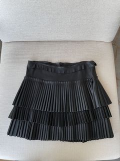 （分類：）位於 。 由 emily.183 提交（商品編號 1178578578，圖片 1）。簡介： 。