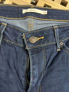 Levi’s skinny jeans