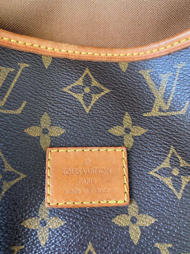 Vintage VS. Modern Louis Vuitton Saumur Bag - Lake Diary