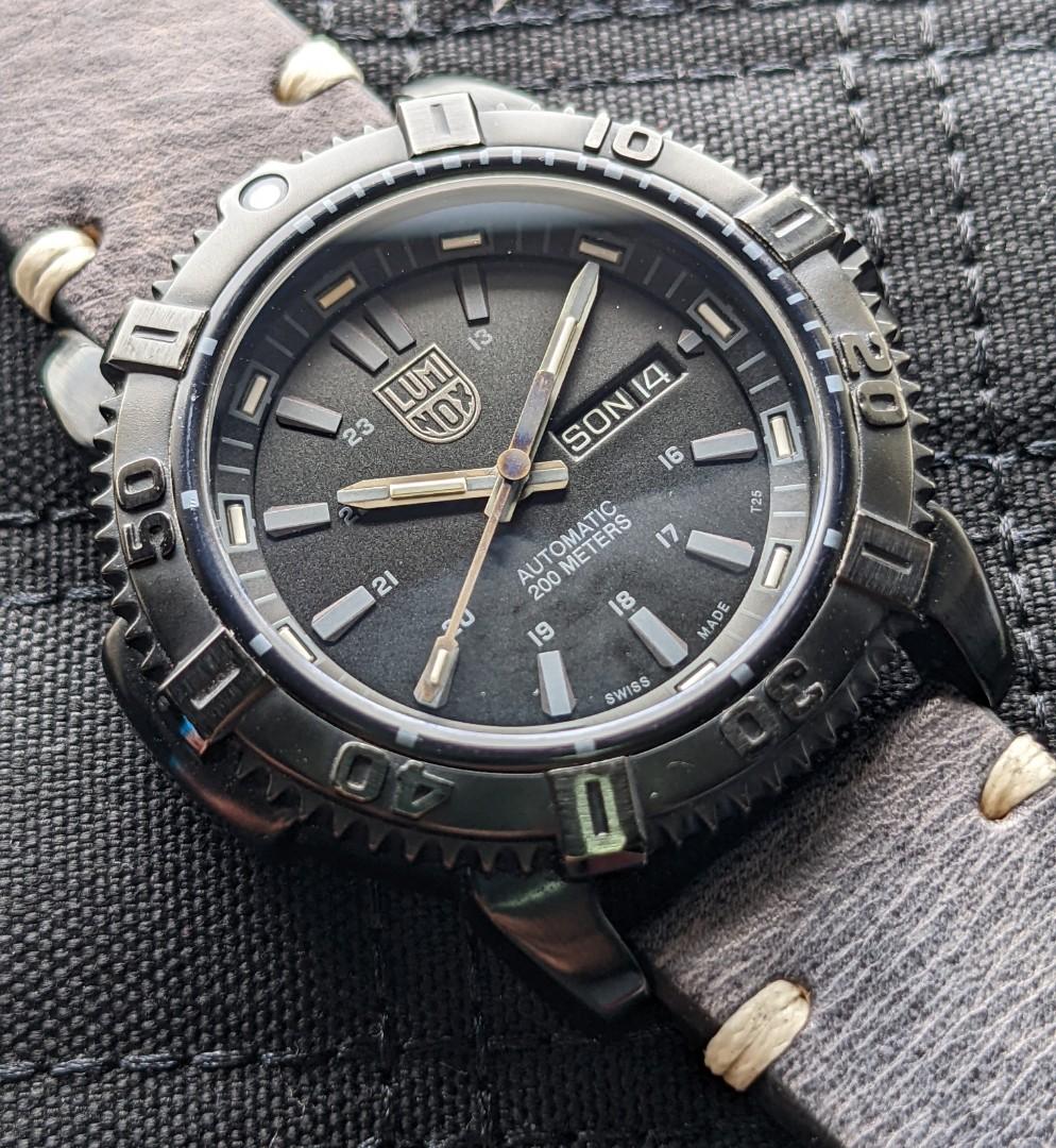 Luminox Modern Mariner Series 6500 Automatic Divers Watch