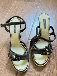 （分類：）位於 。 由 warm.korean 提交（商品編號 1178478372，圖片 1）。簡介： 。