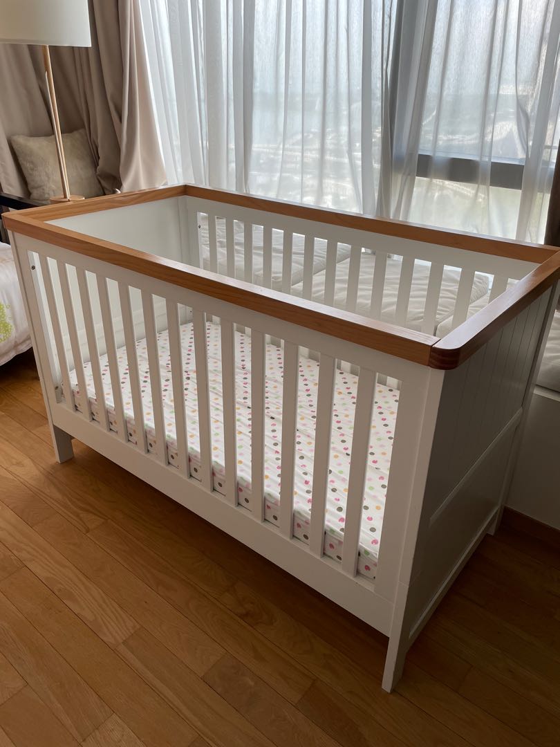 Mothercare 3 in 1 cot/crib/bed, Babies & Kids, Baby Nursery & Kids