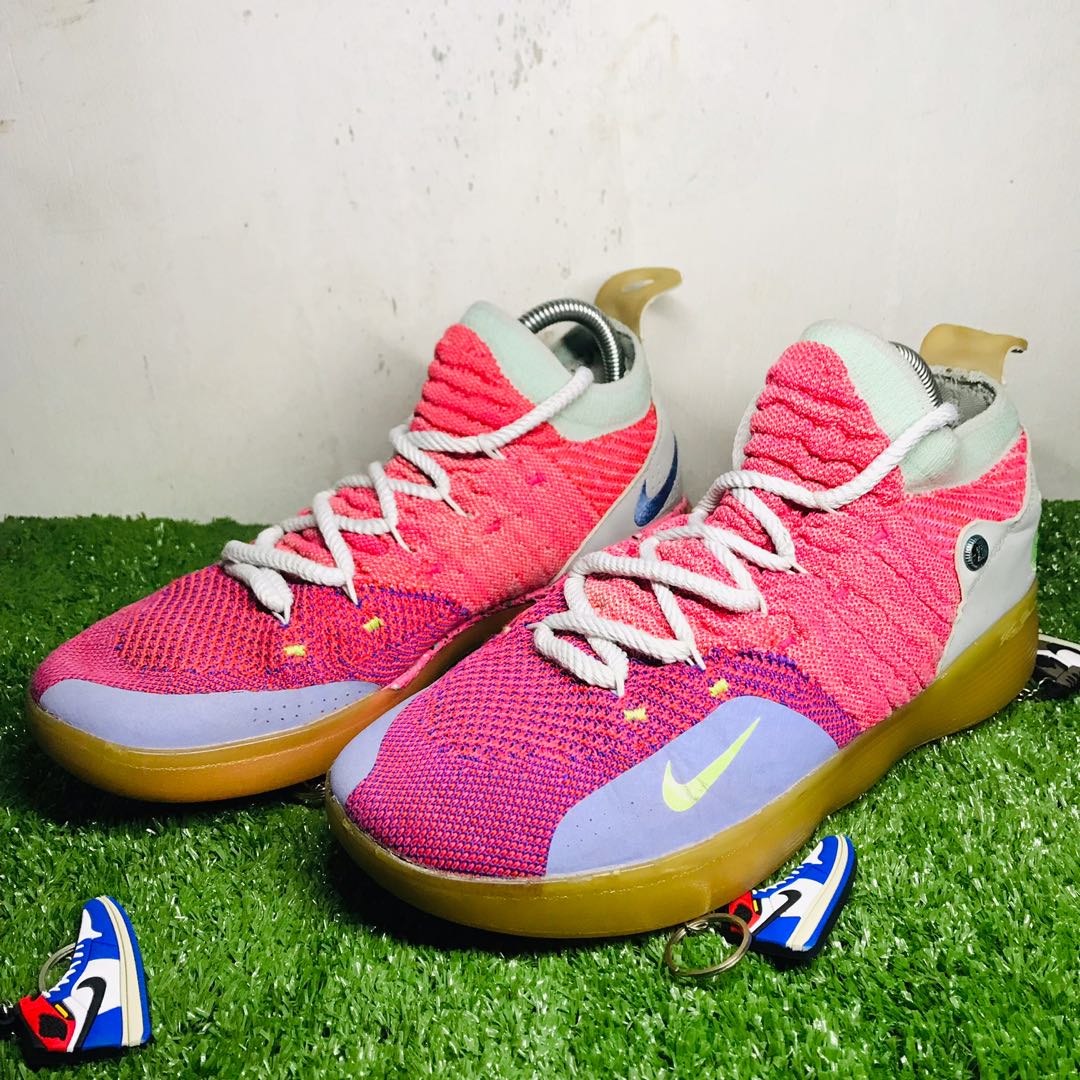 Kd 11 hot pink hotsell