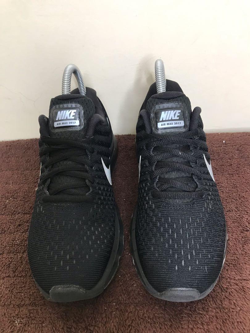 Air max 2017 womens size 7 hot sale