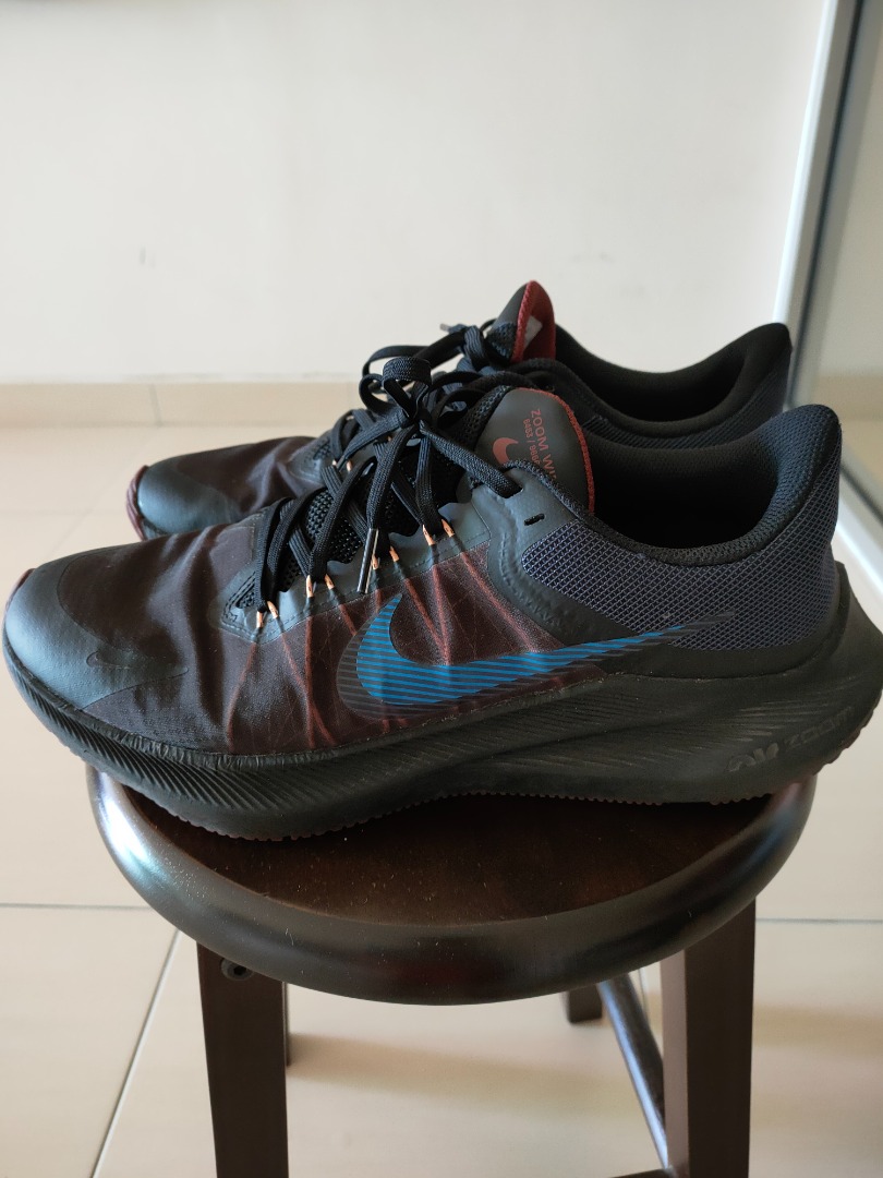 Nike zoom store winflo bayan