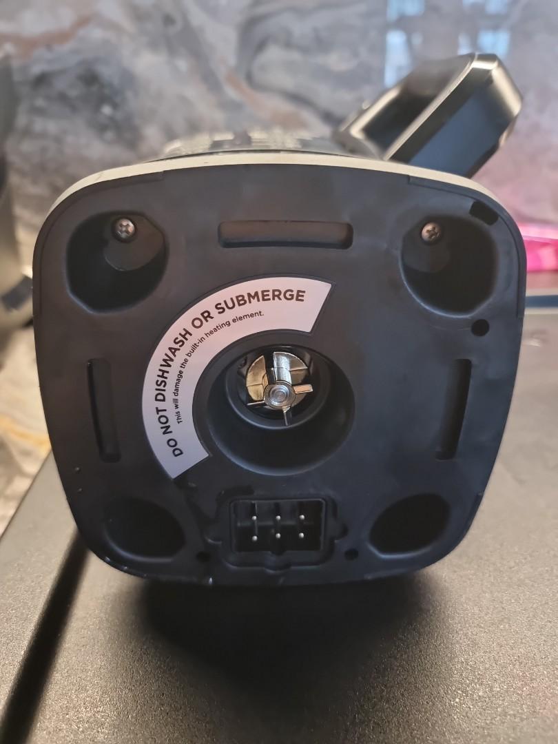 Ninja hot and cold blender, TV & Home Appliances, Kitchen Appliances