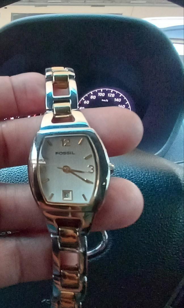 Fossil f2 watch 2025 price