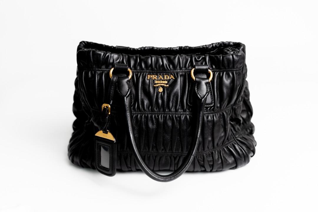 73％以上節約 prada NAPPA GAUFRE NERO tdh-latinoamerica.de