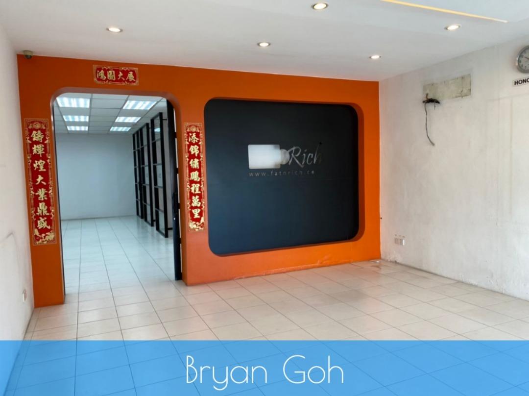 Prima Tanjung Shoplot Facing Main Road Near I Santorini, Precinct 10