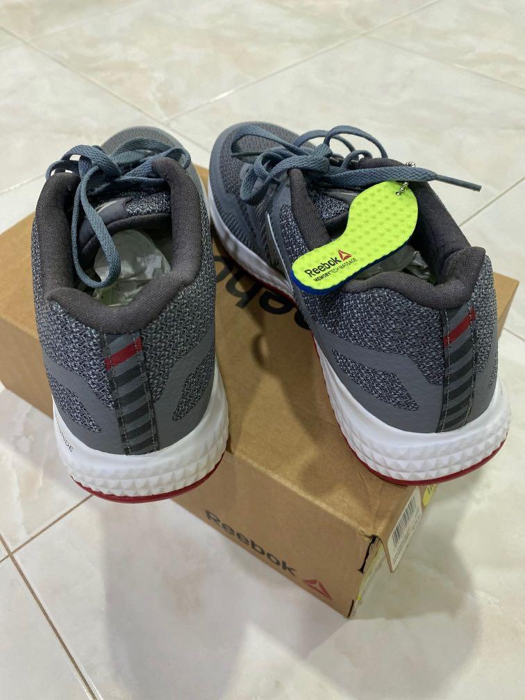 Reebok hotsell astroride duo