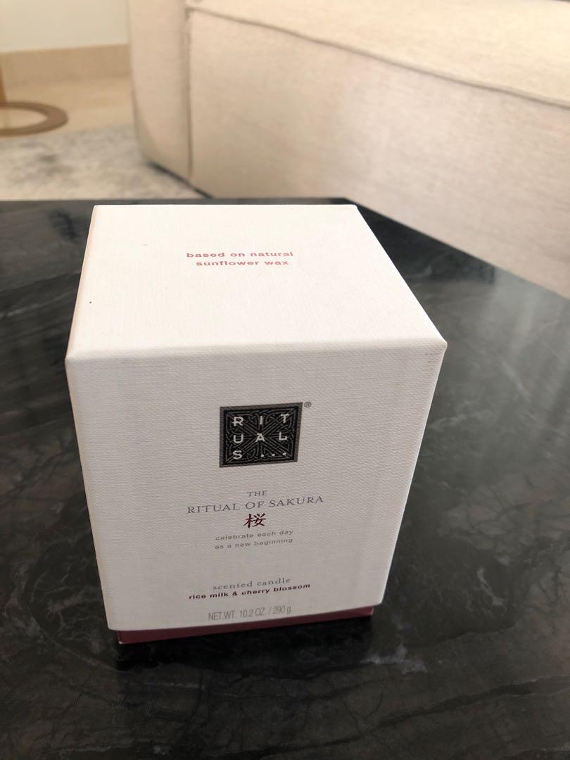 Rituals of Sakura Scented Candle Rice Milk and Cherry Blossom