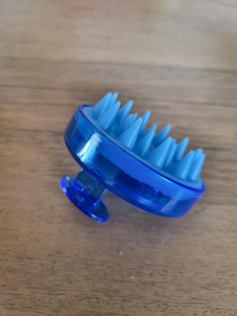 Scalp massager "his and hers", Beauty & Personal Care, Hair on Carousell