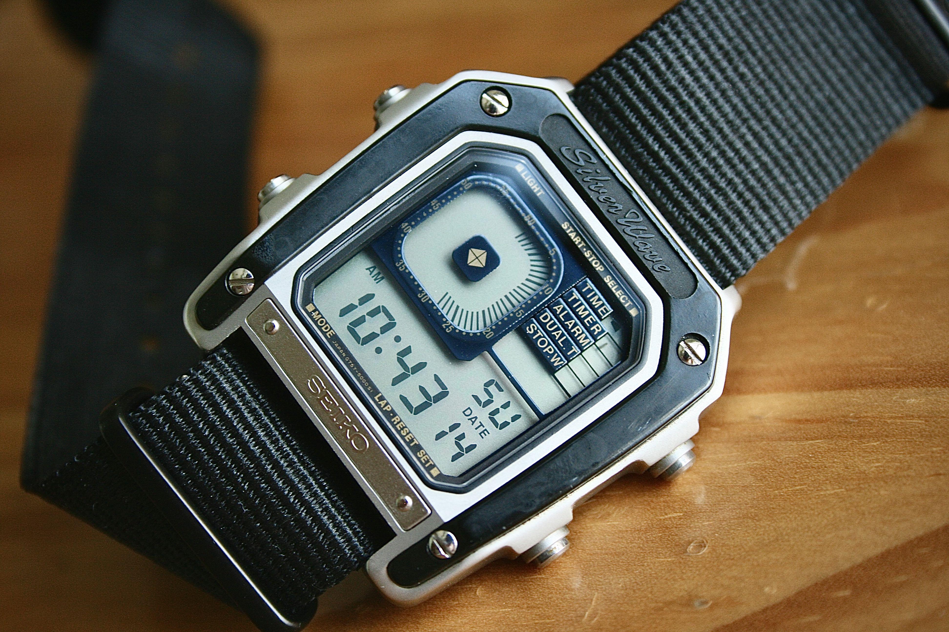 Seiko sports cheap 100 digiborg