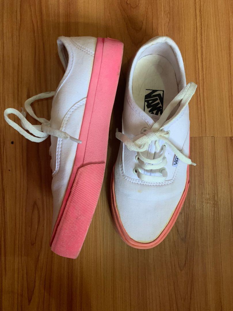 Sepatu vans pink putih Fesyen Wanita Sepatu di Carousell