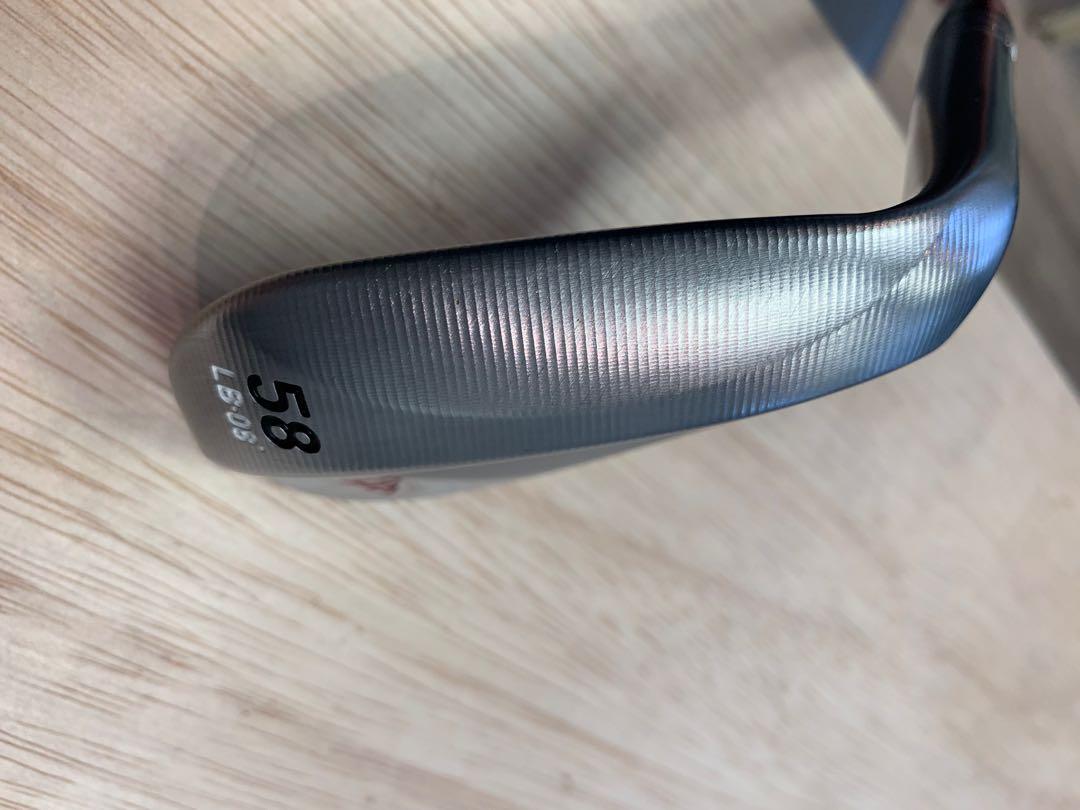 Taylormade 58 degree wedge, Sports Equipment, Sports & Games, Golf on