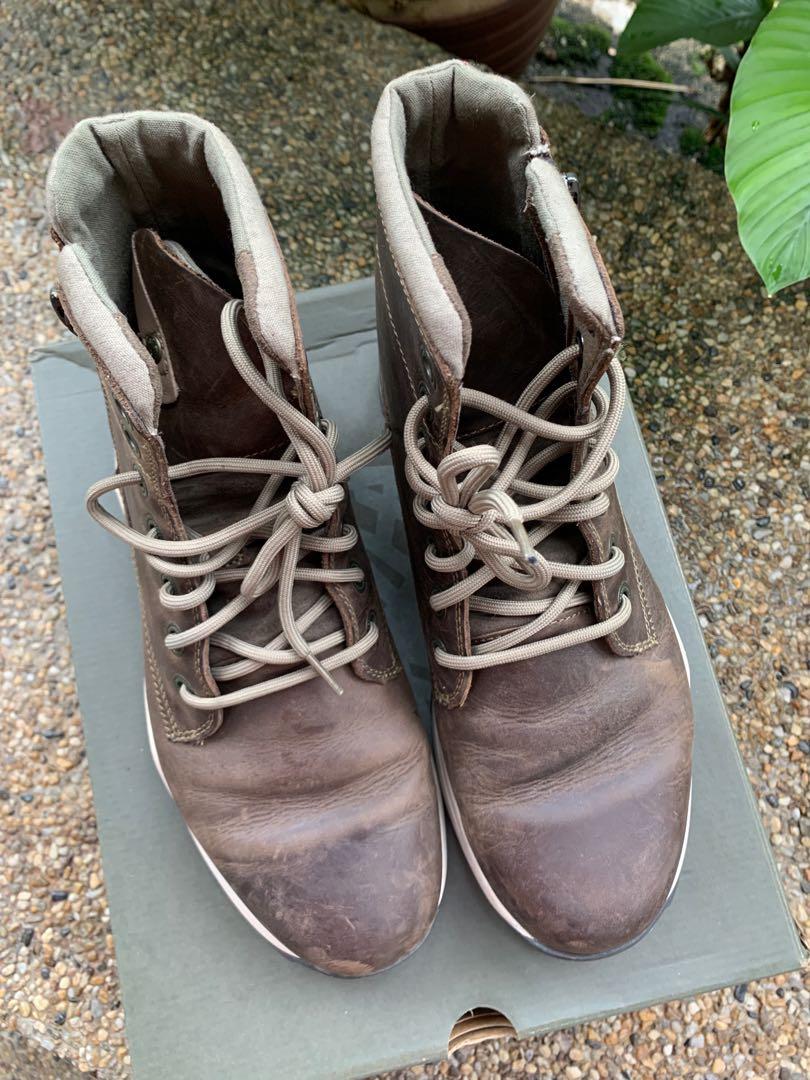 Ecco top brooklyn boot