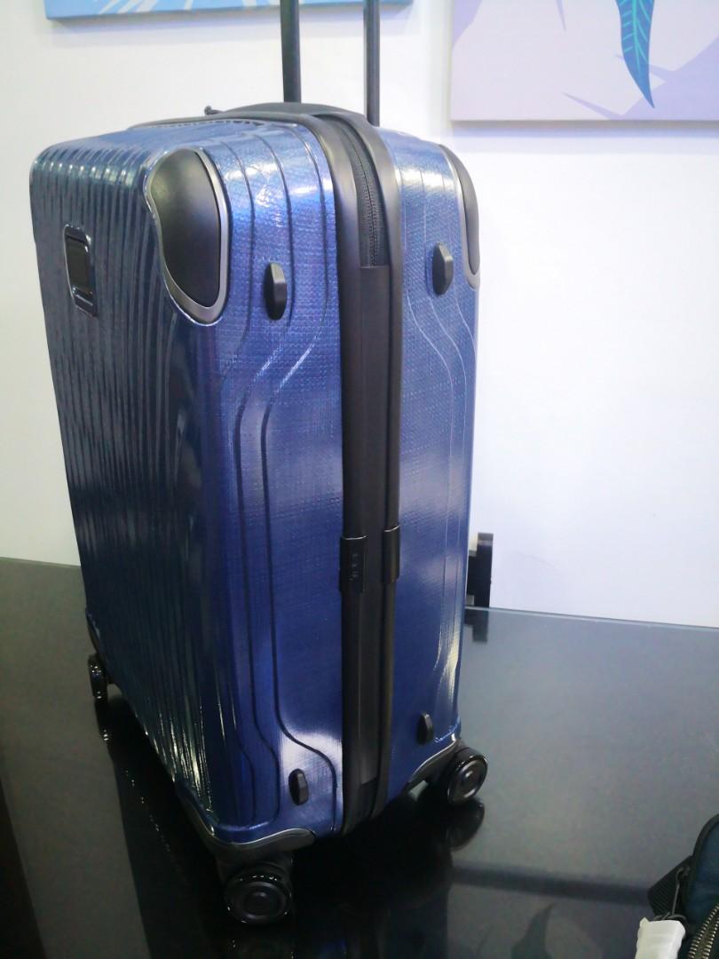 Tumi store latitude review
