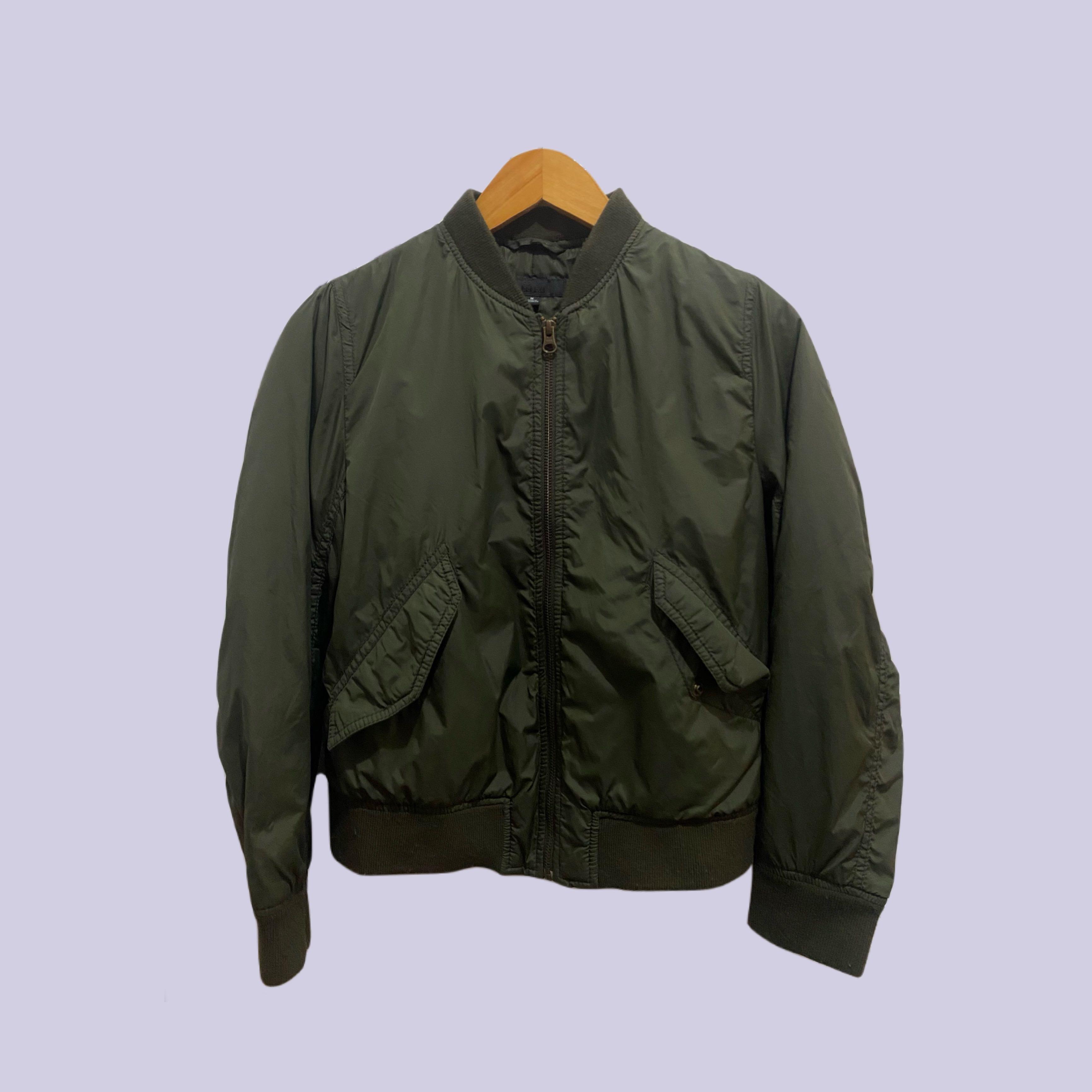 Uniqlo Army Green Bomber Jacket Women s Fashion Coats Jackets