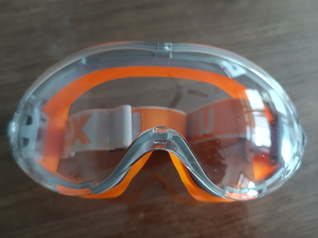 Uvex ultrasonic googles, Hobbies & Toys, Stationery & Craft, Other ...