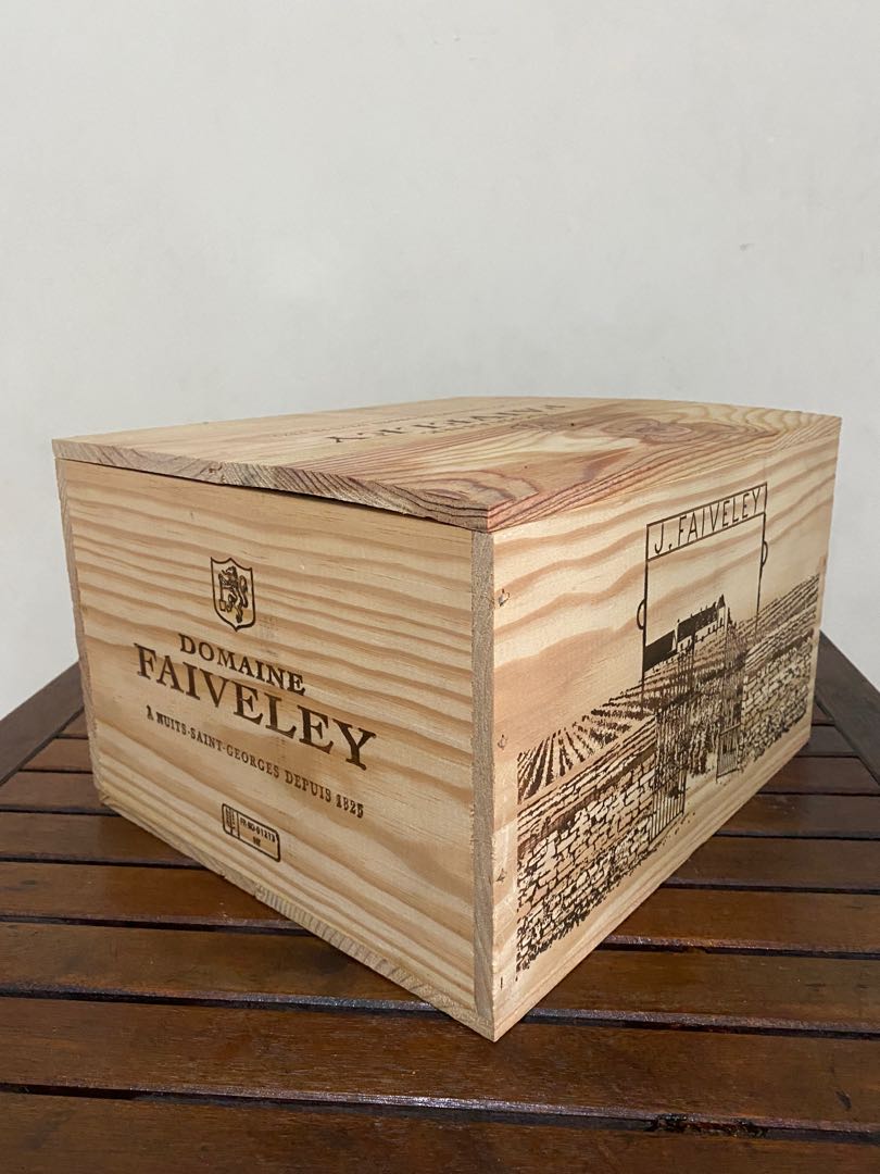 Wooden Wine Crates/ storage box, Furniture & Home Living, Home