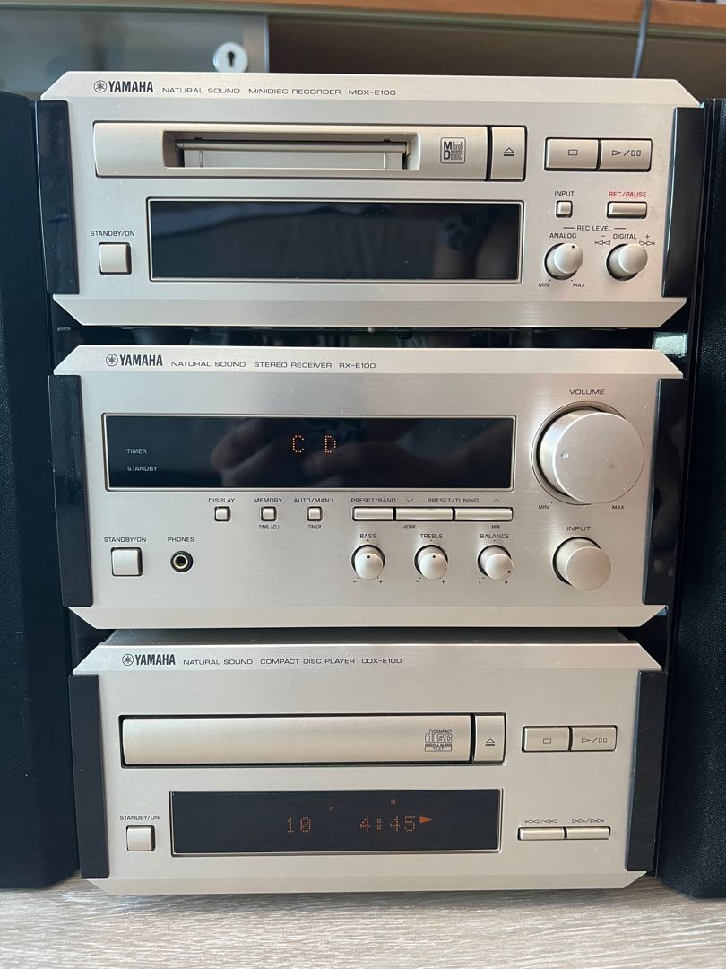 Yamaha mini Hi-Fi Natural sound system RX-E100, CD player CDX-E100