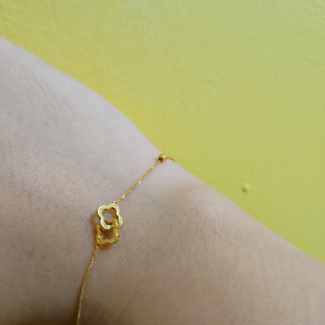 Lightweight sales bracelets gold
