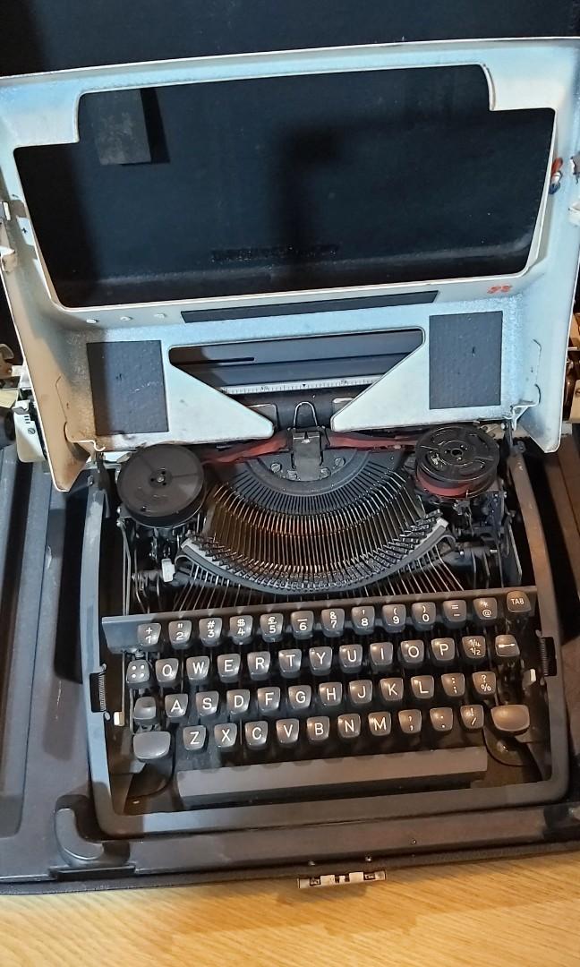 1960s Olympia typewriter, Hobbies & Toys, Memorabilia & Collectibles