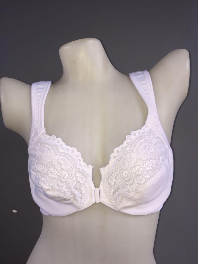 36B Glamorise white bra no pads with underwire front closure