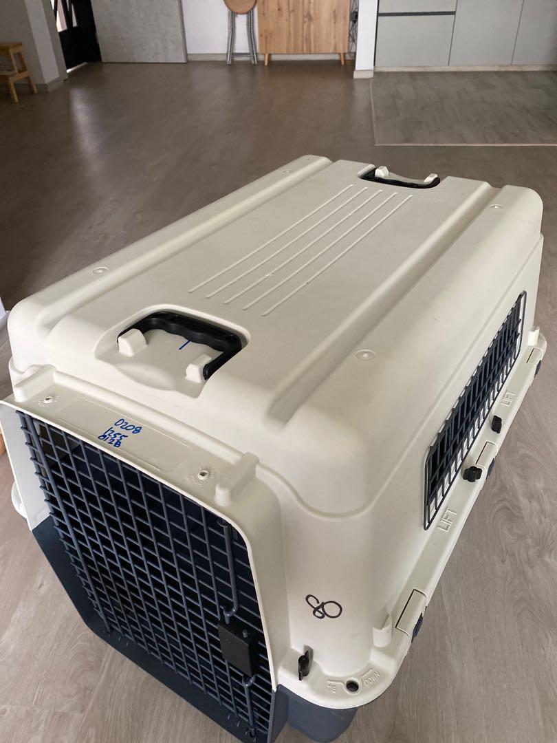 80cm IATA Approved Pet Crate Medium, Pet Supplies, Homes & Other Pet Accessories on Carousell