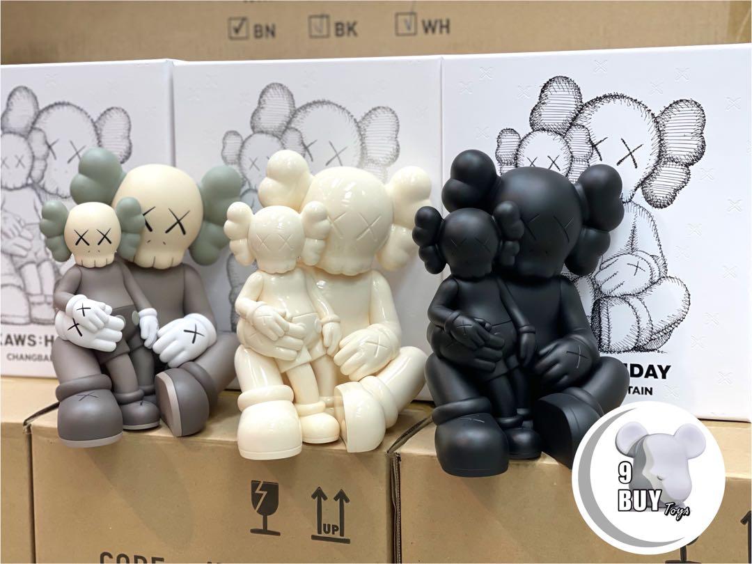 🔥全套出🔥《 KAWS:HOLIDAY CHANGBAI MOUNTAIN FIGURES 一套3款SETS ...