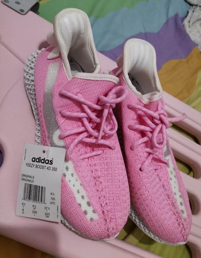 Yeezys size hotsell 5 womens