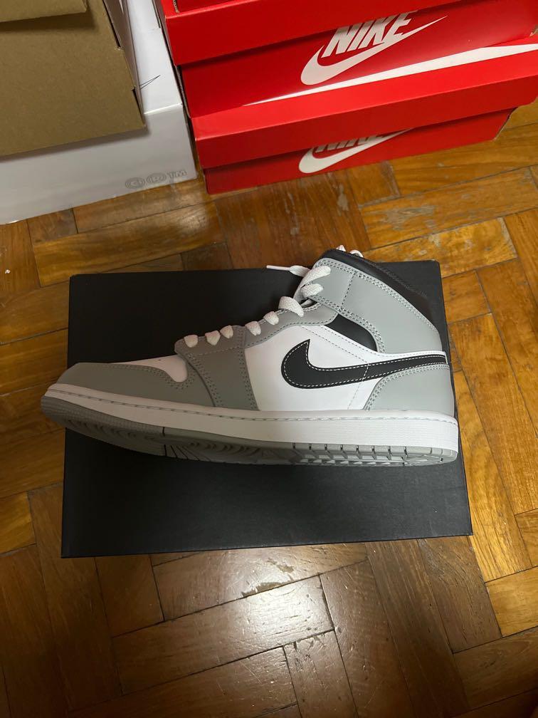 Air jordan 1 mid light smoke hotsell grey femme