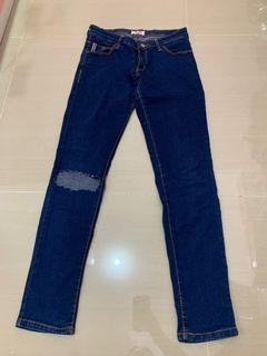 AMERICAN JEANS reworked ripped jeans