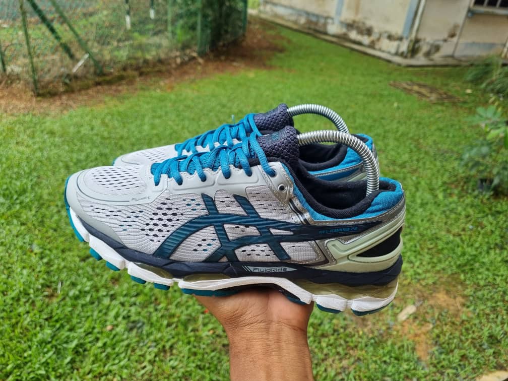 Asics gel top kayano 22 pantip