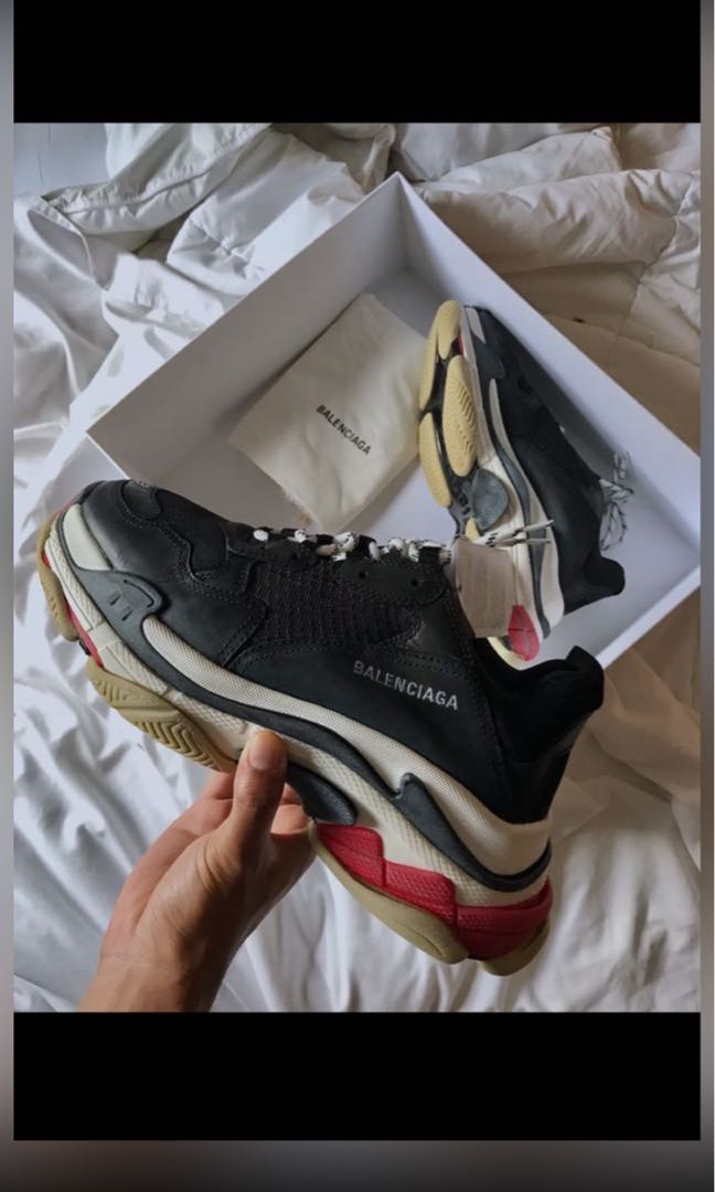 mens balenciaga triple s sale