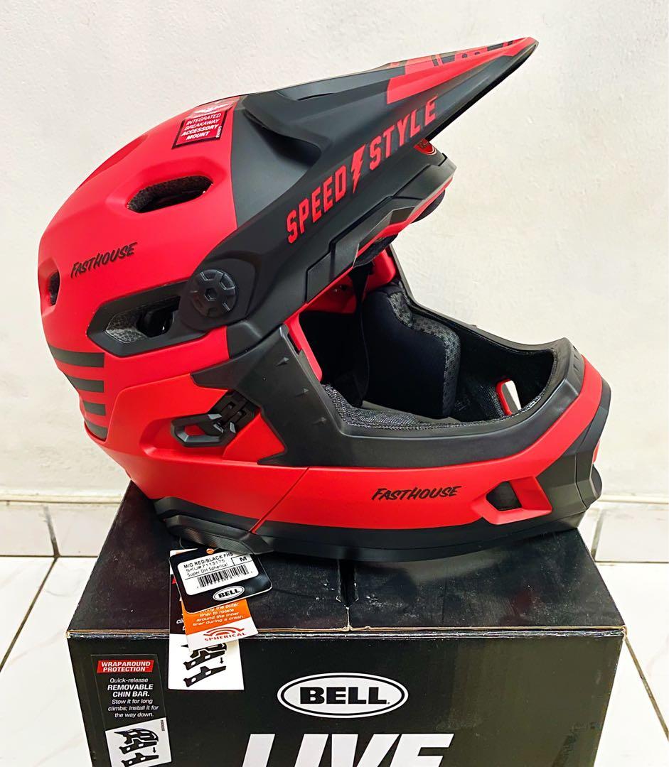 Bell super dh fasthouse top