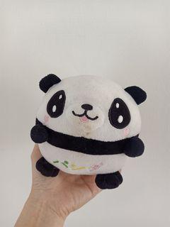 Boneka Panda