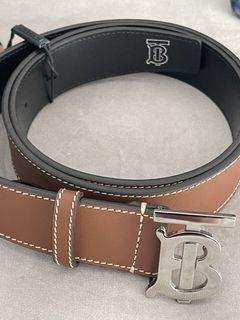 BURBERRY tb 35mm plaque buckle tan coloured head leather belt size 40/100