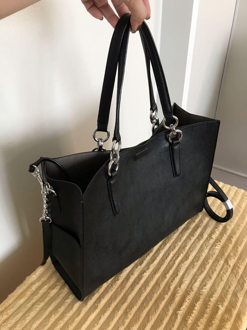 Calvin Klein Carry all tote, Luxury, Bags & Wallets on Carousell