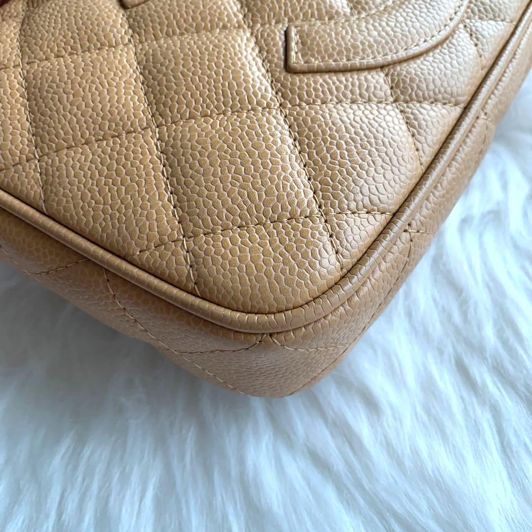 Chanel Vintage Dark Beige Caviar Classic Small Hobo Pochette Shoulder Bag  with 24K gold hardware GHW Full Set, Luxury, Bags & Wallets on Carousell