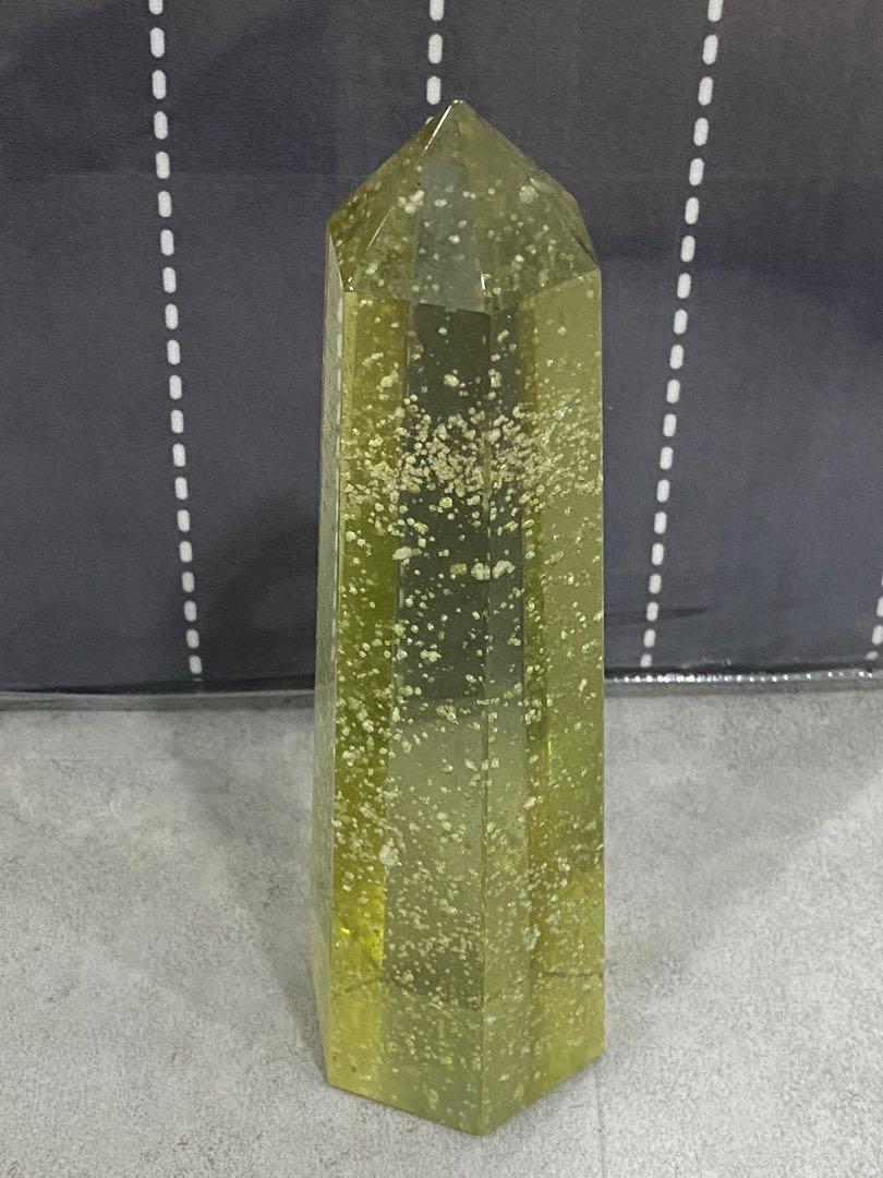Crystal Pointer / Tower (Category: Other Home Decor) located in Singapore. Submitted by kennerdz (Listing ID 1178740609, Image 1). Description: Crystal pointer / tower Measurement : Height 21cm, Width 6.5cm, Circumference 17.5cm Crystal towers are best at accumulating and centering energies to direct those healing benefits right within you. You can collect all the little positivity around you and channel it towards you. Energy generator crystal t