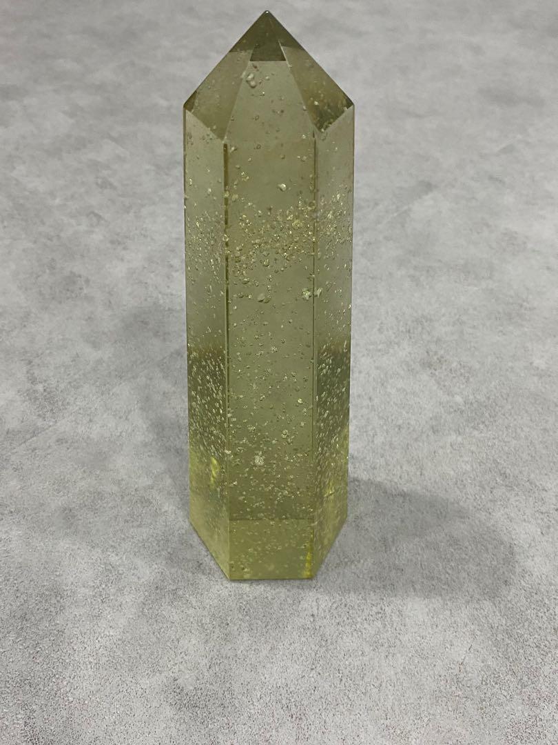 Crystal Pointer / Tower (Category: Other Home Decor) located in Singapore. Submitted by kennerdz (Listing ID 1178740609, Image 2). Description: Crystal pointer / tower Measurement : Height 21cm, Width 6.5cm, Circumference 17.5cm Crystal towers are best at accumulating and centering energies to direct those healing benefits right within you. You can collect all the little positivity around you and channel it towards you. Energy generator crystal t