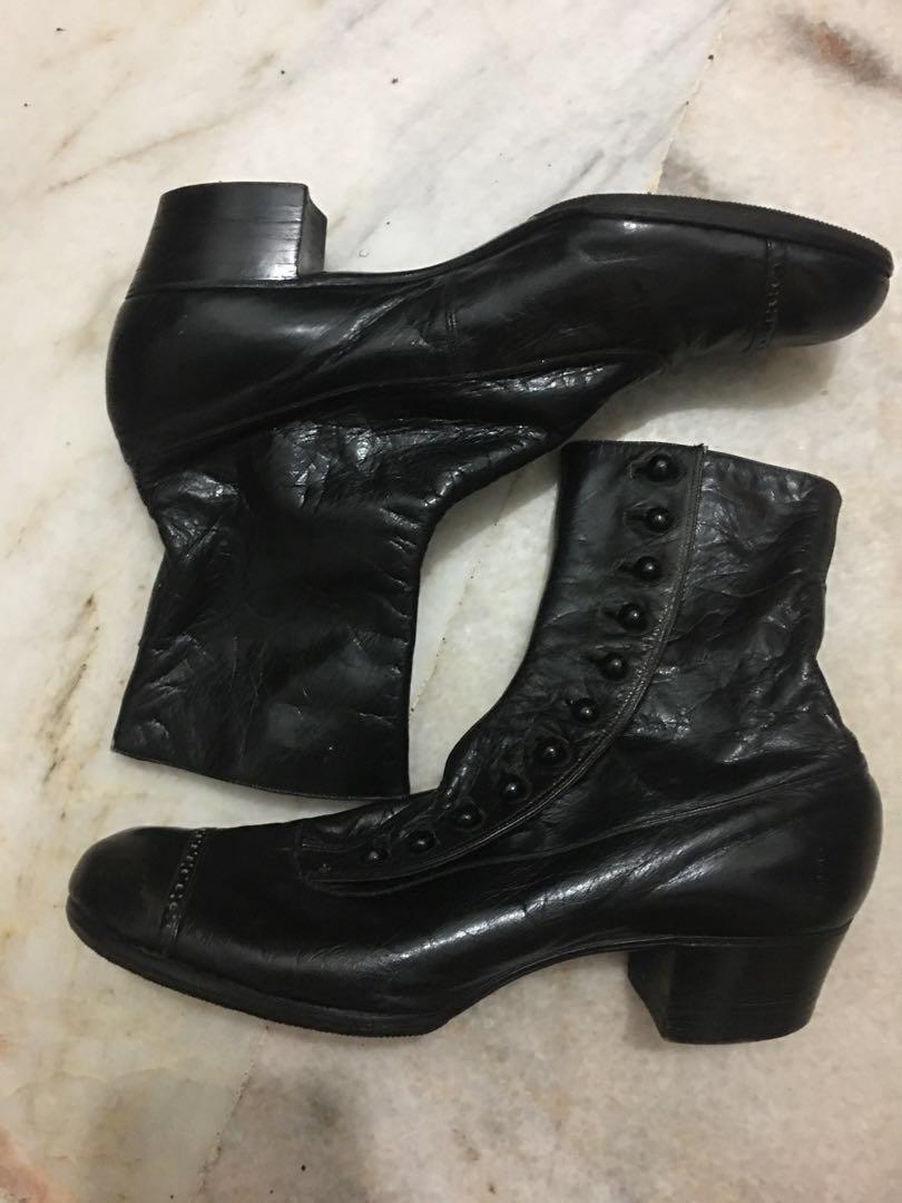 Victorian button outlet boots