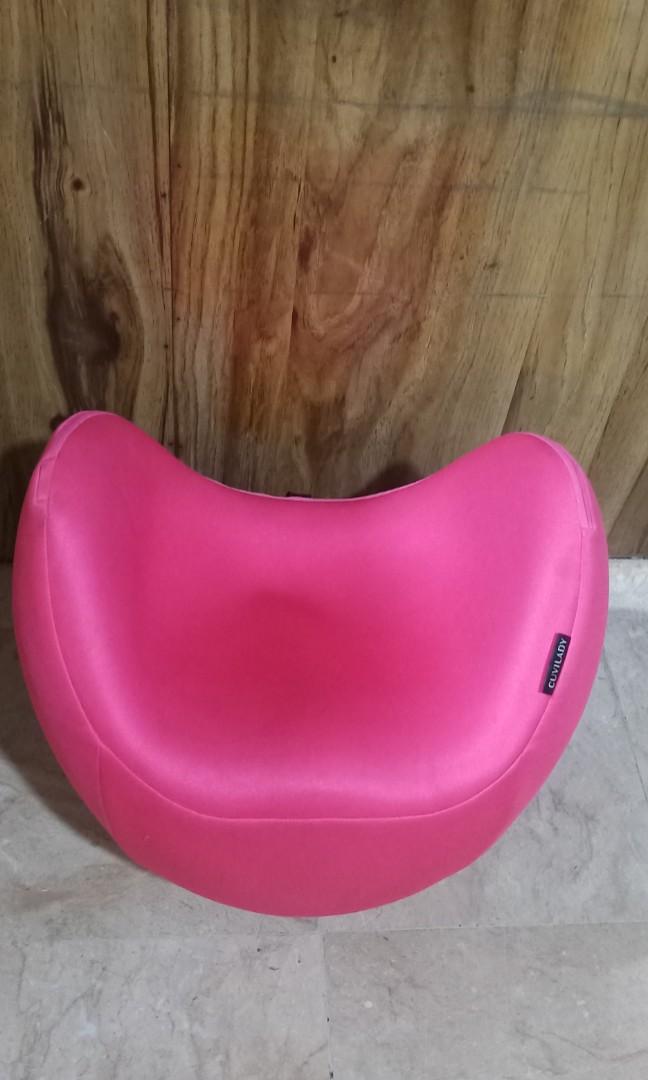 Cuvilady Balance Chair. Used. (Category: Toning & Stretching Accessories) located in Quezon City. Submitted by huntbook.ph (Listing ID 1178812672, Image 2). Description: Used CUVILADY BALANCE CHAIR Washable Cover with pin holes. √ Cleaned and washed. ❗Pen marks are still visible. Pin here for the exact pick up location: Huntbook.ph Online Store About The Product: "Swing Training" The swing training that CUVILADY makes possible to strengthen the d