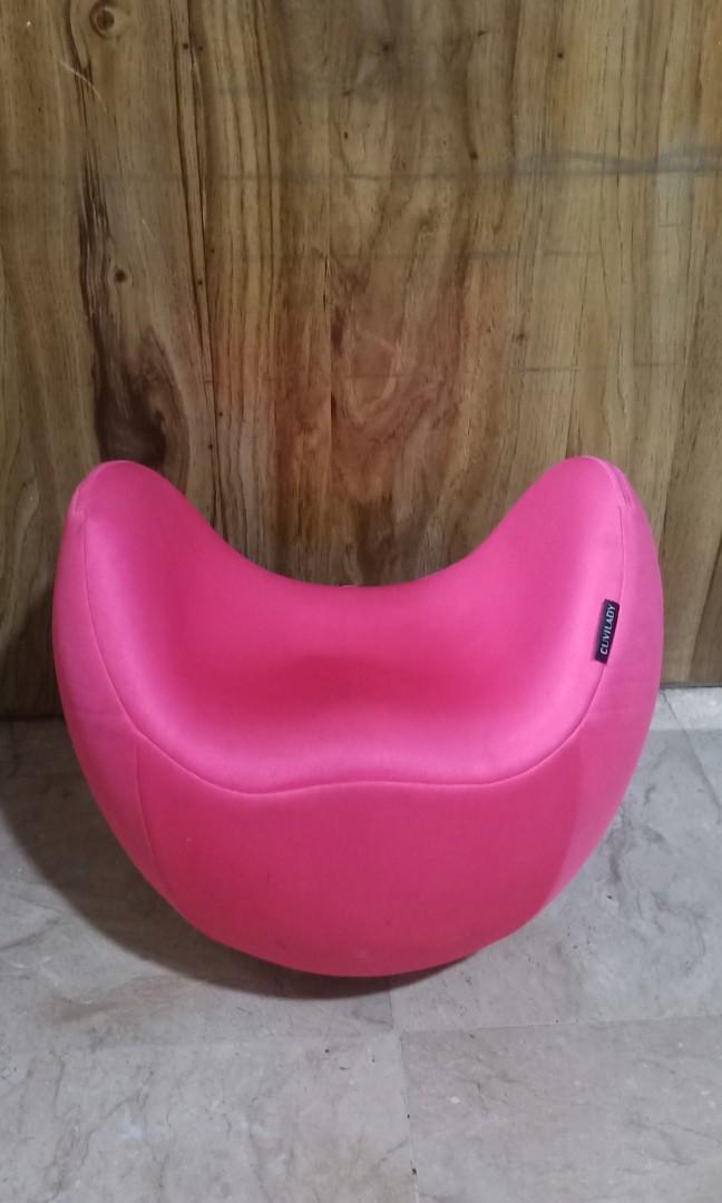 Cuvilady Balance Chair. Used. (Category: Toning & Stretching Accessories) located in Quezon City. Submitted by huntbook.ph (Listing ID 1178812672, Image 1). Description: Used CUVILADY BALANCE CHAIR Washable Cover with pin holes. √ Cleaned and washed. ❗Pen marks are still visible. Pin here for the exact pick up location: Huntbook.ph Online Store About The Product: "Swing Training" The swing training that CUVILADY makes possible to strengthen the d