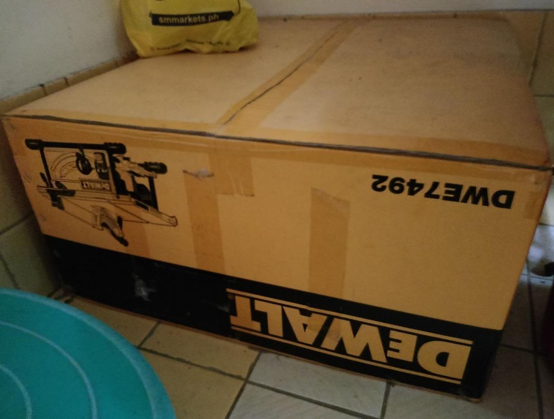 Dewalt 7492 Table Saw, Commercial & Industrial, Construction Tools