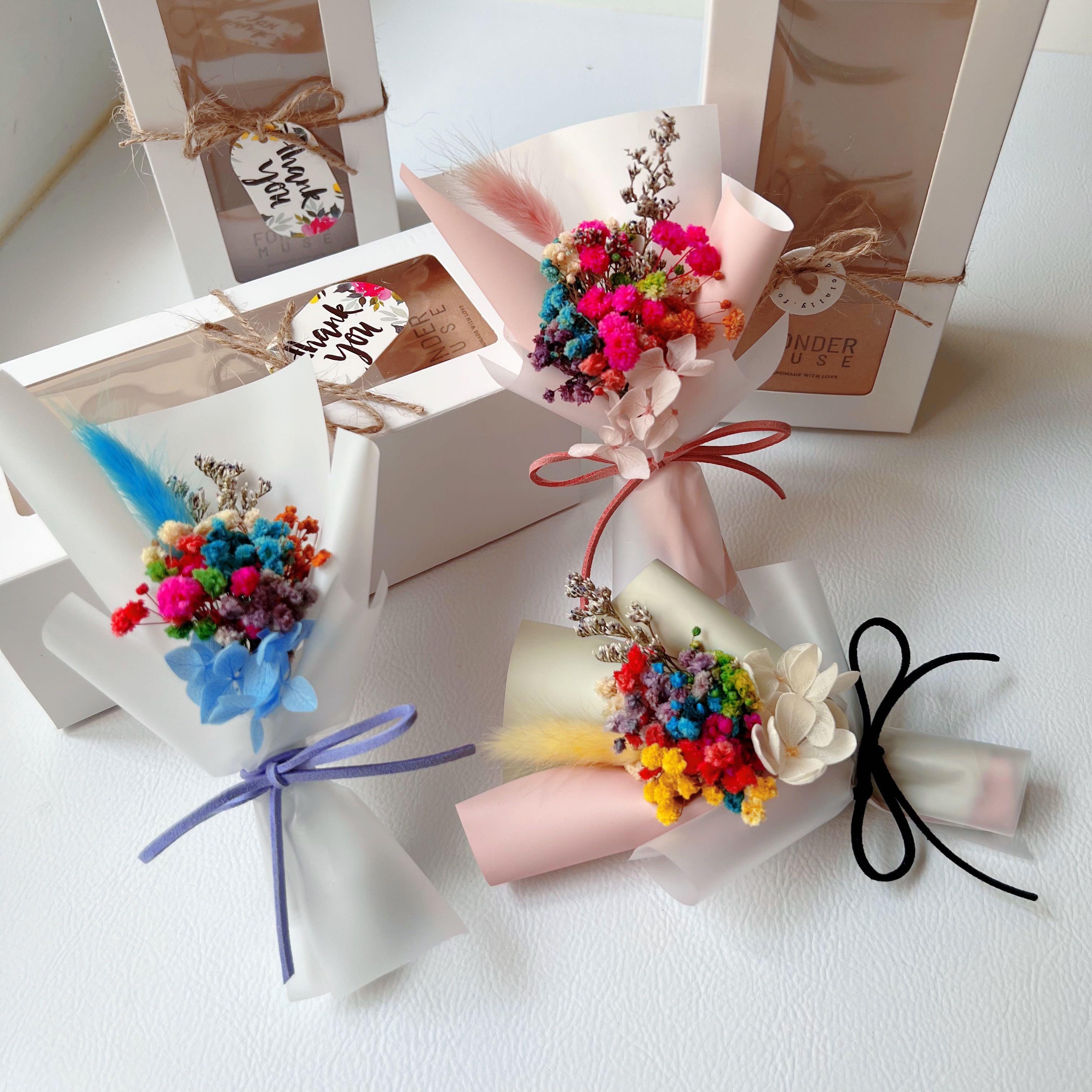 Simple gift for deals girlfriend monthsary
